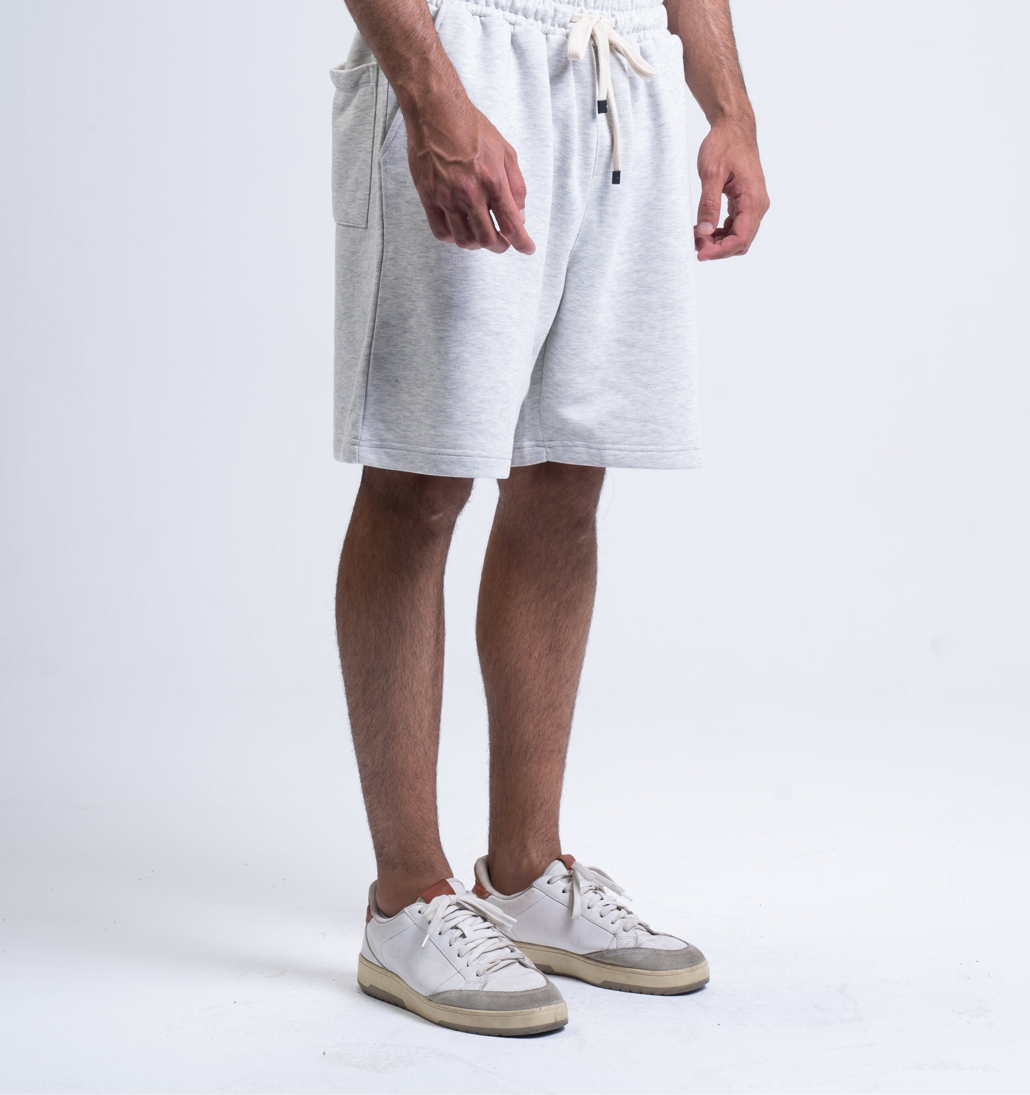 liM shorts