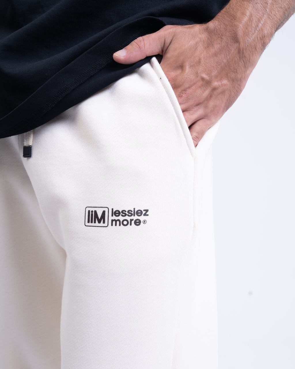 liM pants