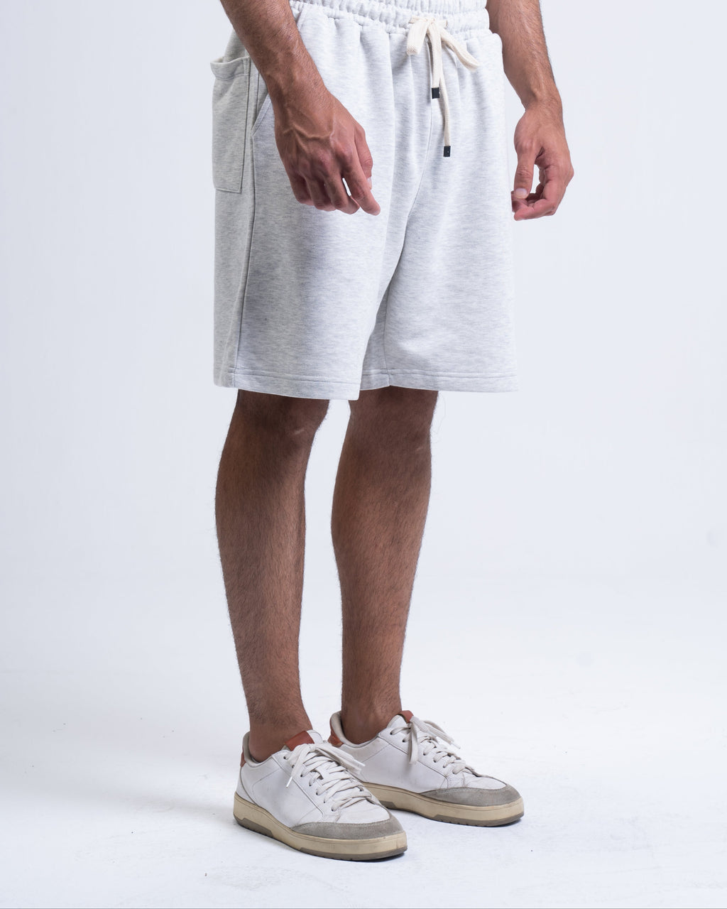 liM shorts